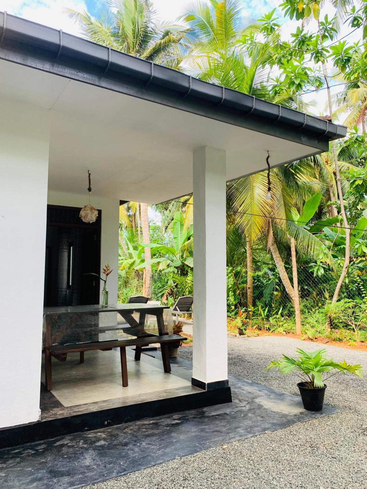 White Heaven Villa Unawatuna Eksteriør billede